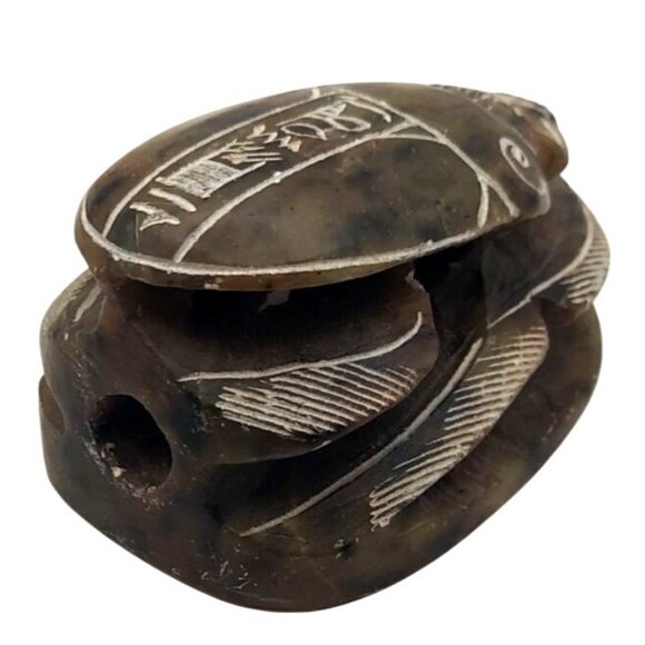 Vintage Handcarved Soapstone Scarab Beetle With Hieroglyphs Paperweight Egypt - Picture 3 of 6